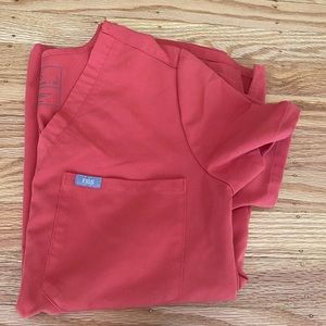 FIGS Catarina top in clay